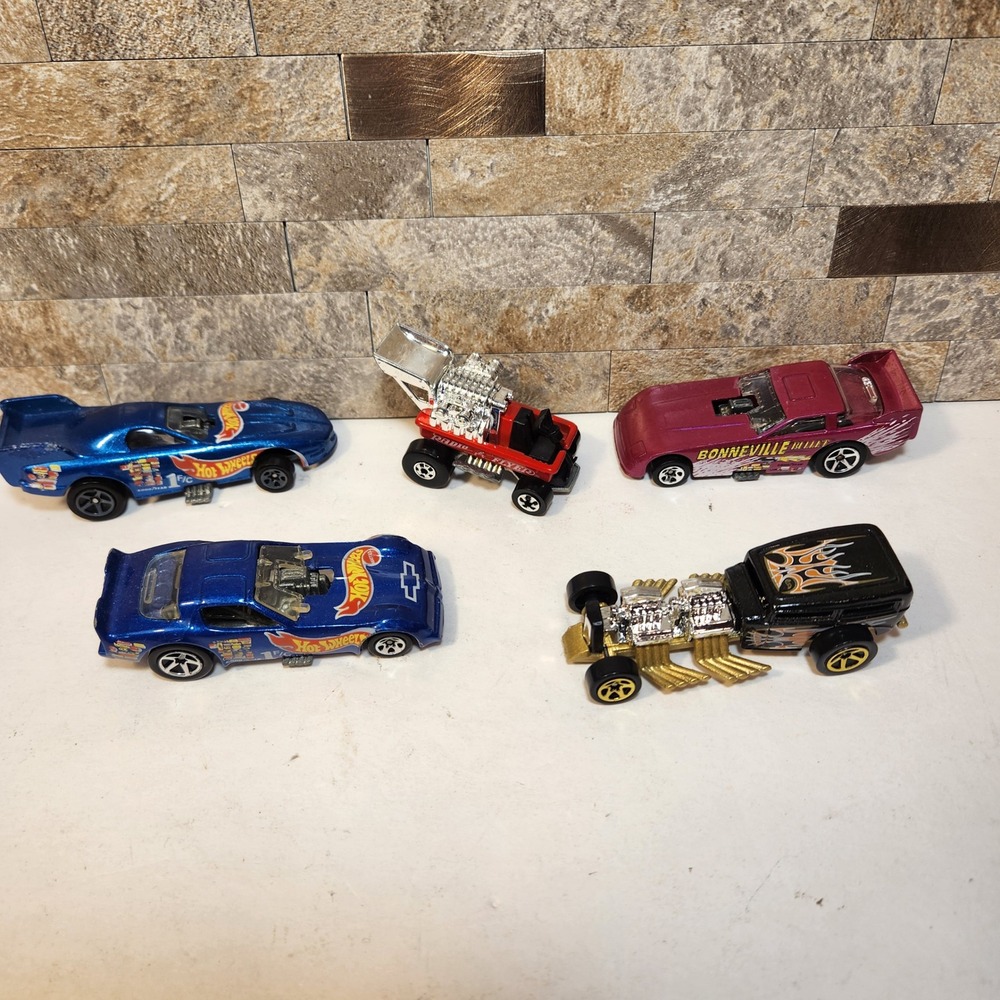 Vintage Hot Wheels Lot 5 Diecast Cars Funny Car Bonneville Radio Flyer Van